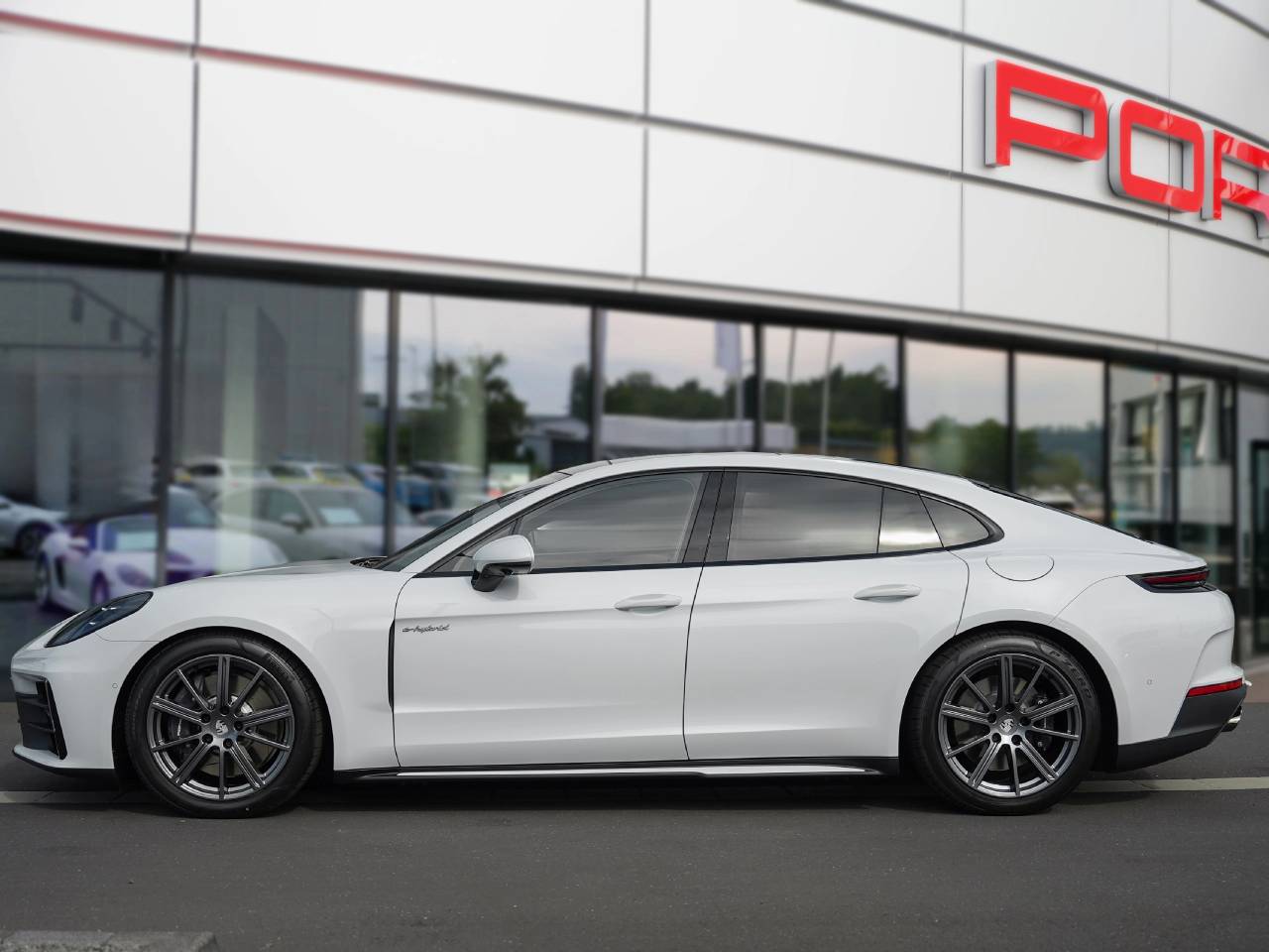 Porsche Panamera III 4 E-Hybrid - 2025 - Joinsteer - #2