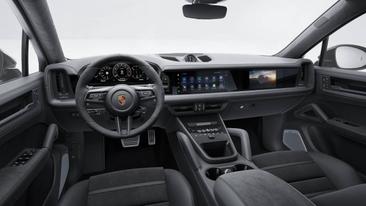 Porsche Cayenne III GTS Coupé — photo 10