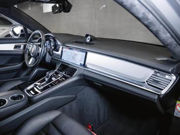Porsche Panamera II Turbo S E-Hybrid — photo 20