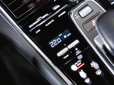 Porsche Panamera II Turbo S E-Hybrid — photo 41