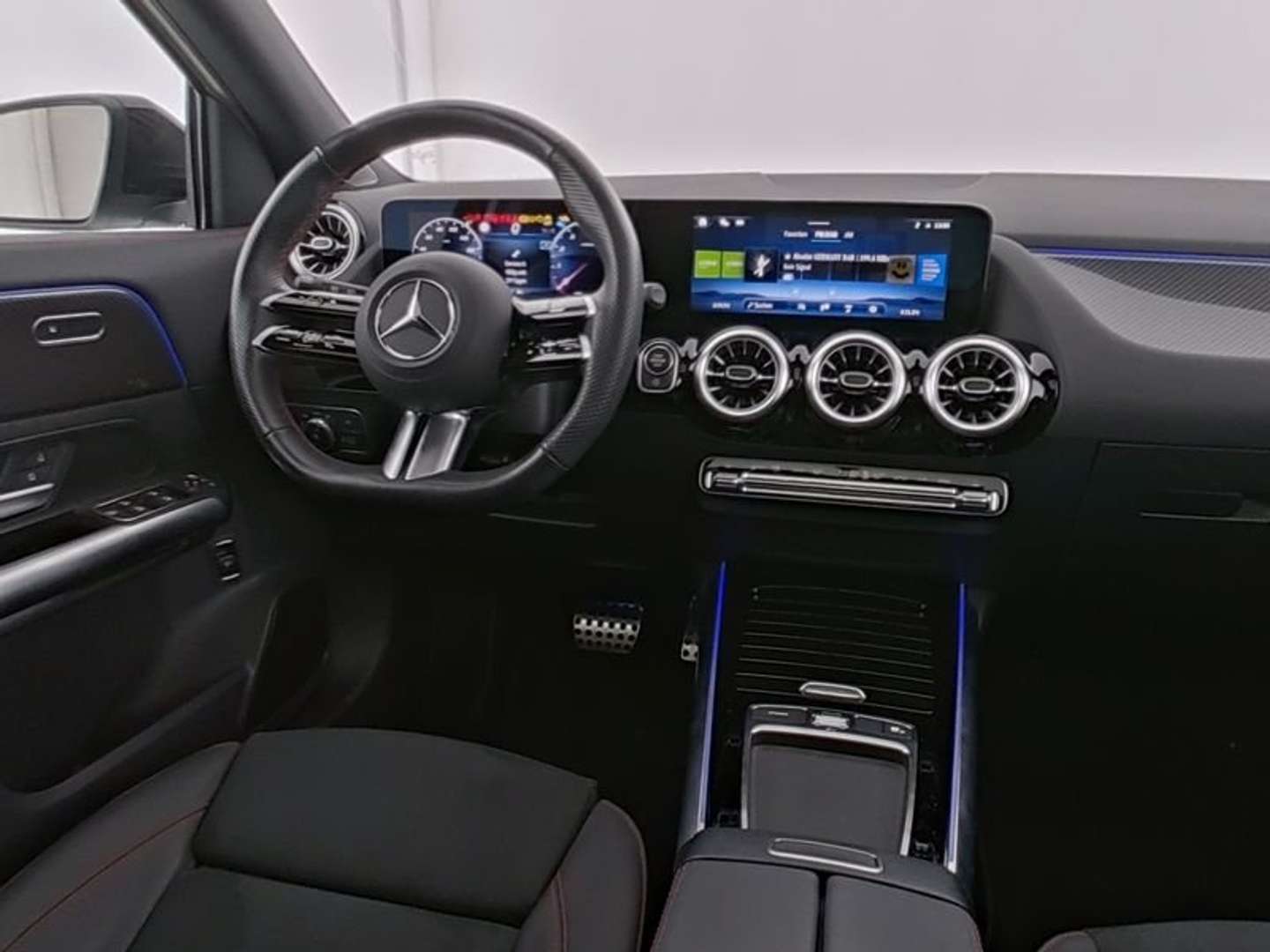 Mercedes GLA 200 AMG Line - 2024 - Joinsteer - #7
