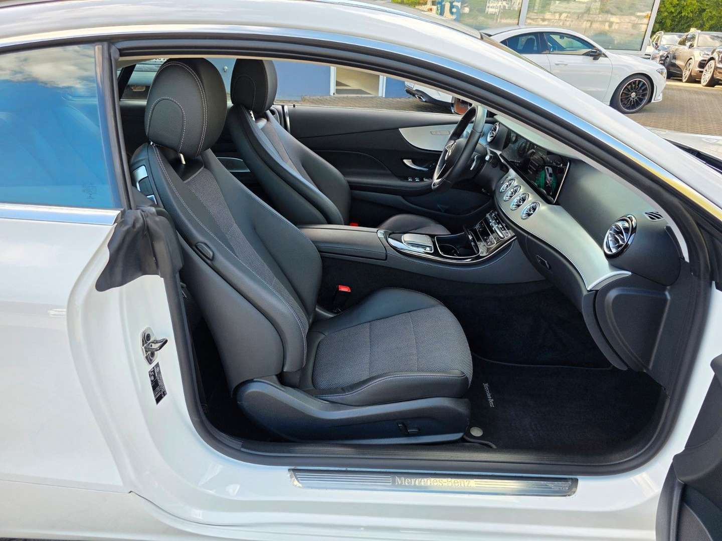 Mercedes Classe E Coupé 220 Burmester - 2020 - Joinsteer - #12