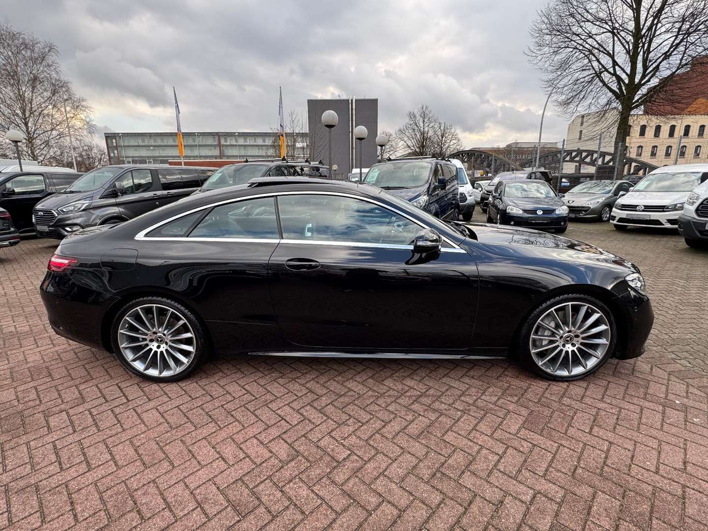 Mercedes Classe E Coupé 300 AMG Line - 2021 - Joinsteer - #5