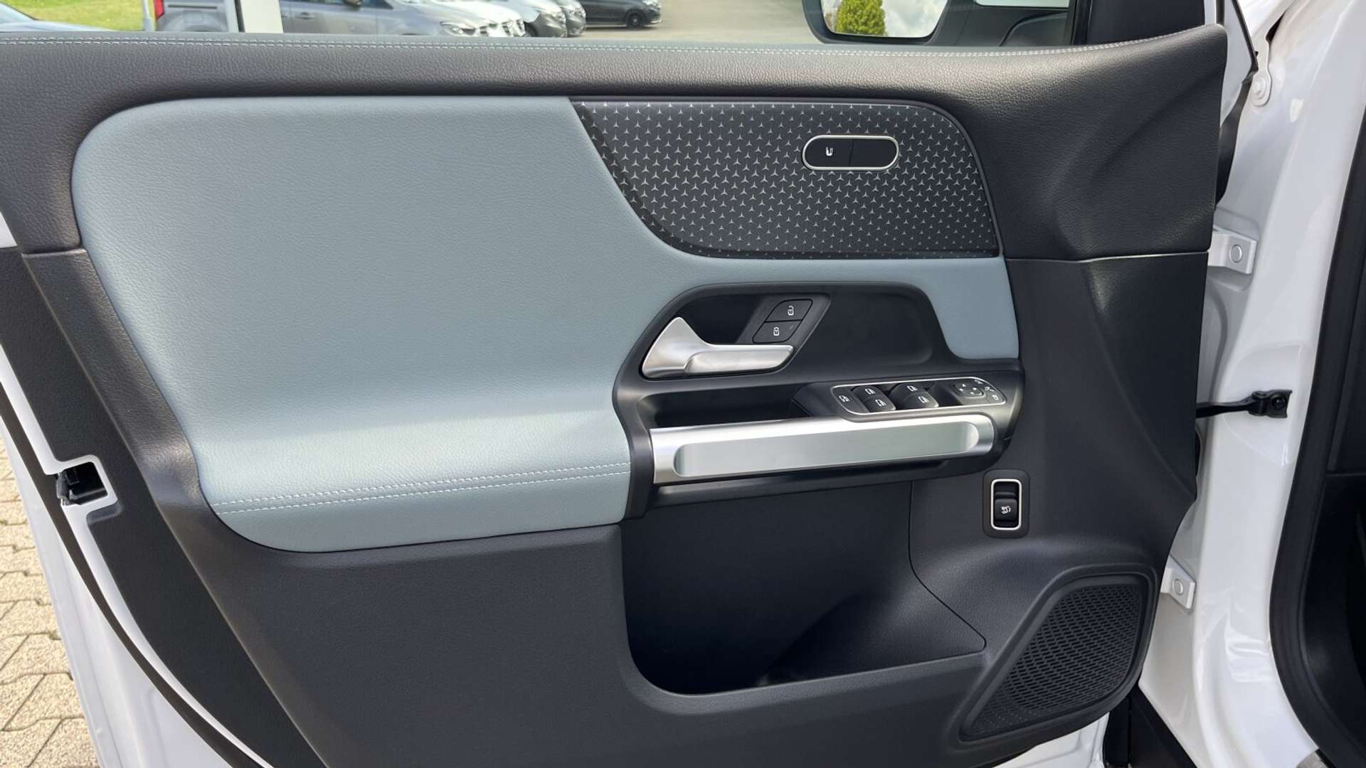 Mercedes EQB 300 PROGRESSIVE - 2024 - Joinsteer - #11