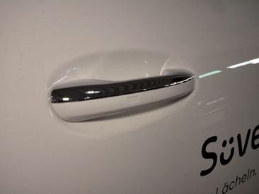 Mercedes GLC 200 AMG Line — photo 10