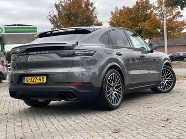 Porsche Cayenne III E-Hybrid Coupé — photo 4