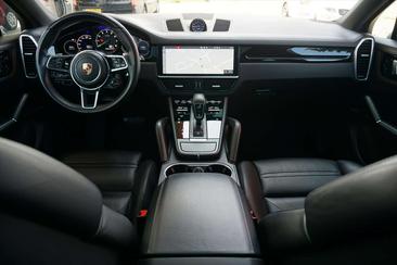Porsche Cayenne III E-Hybrid Coupé — photo 11