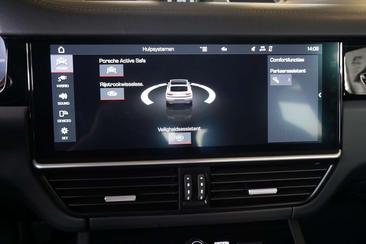 Porsche Cayenne III E-Hybrid Coupé — photo 17