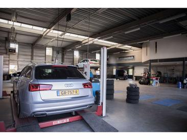 Porsche Cayenne III E-Hybrid Coupé — photo 7