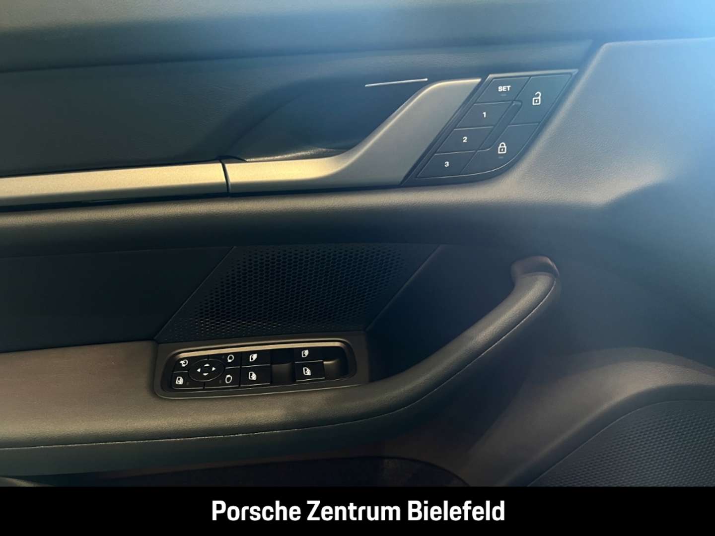 Porsche Taycan Sport Turismo - 2025 - Joinsteer - #16