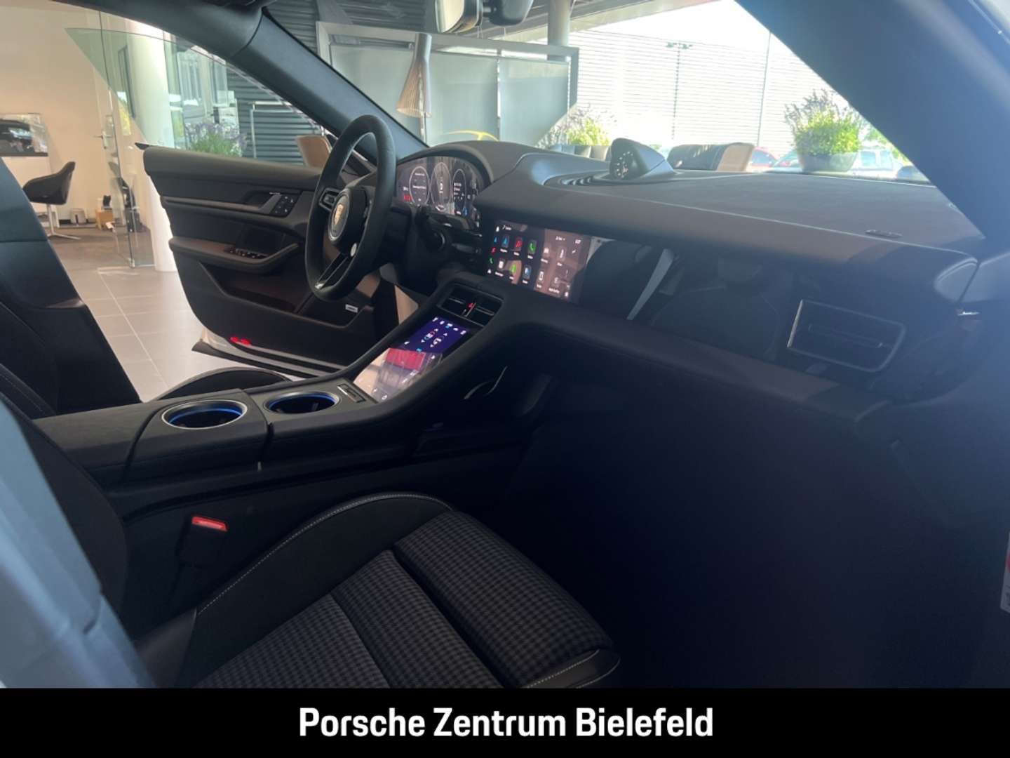 Porsche Taycan Sport Turismo - 2025 - Joinsteer - #24