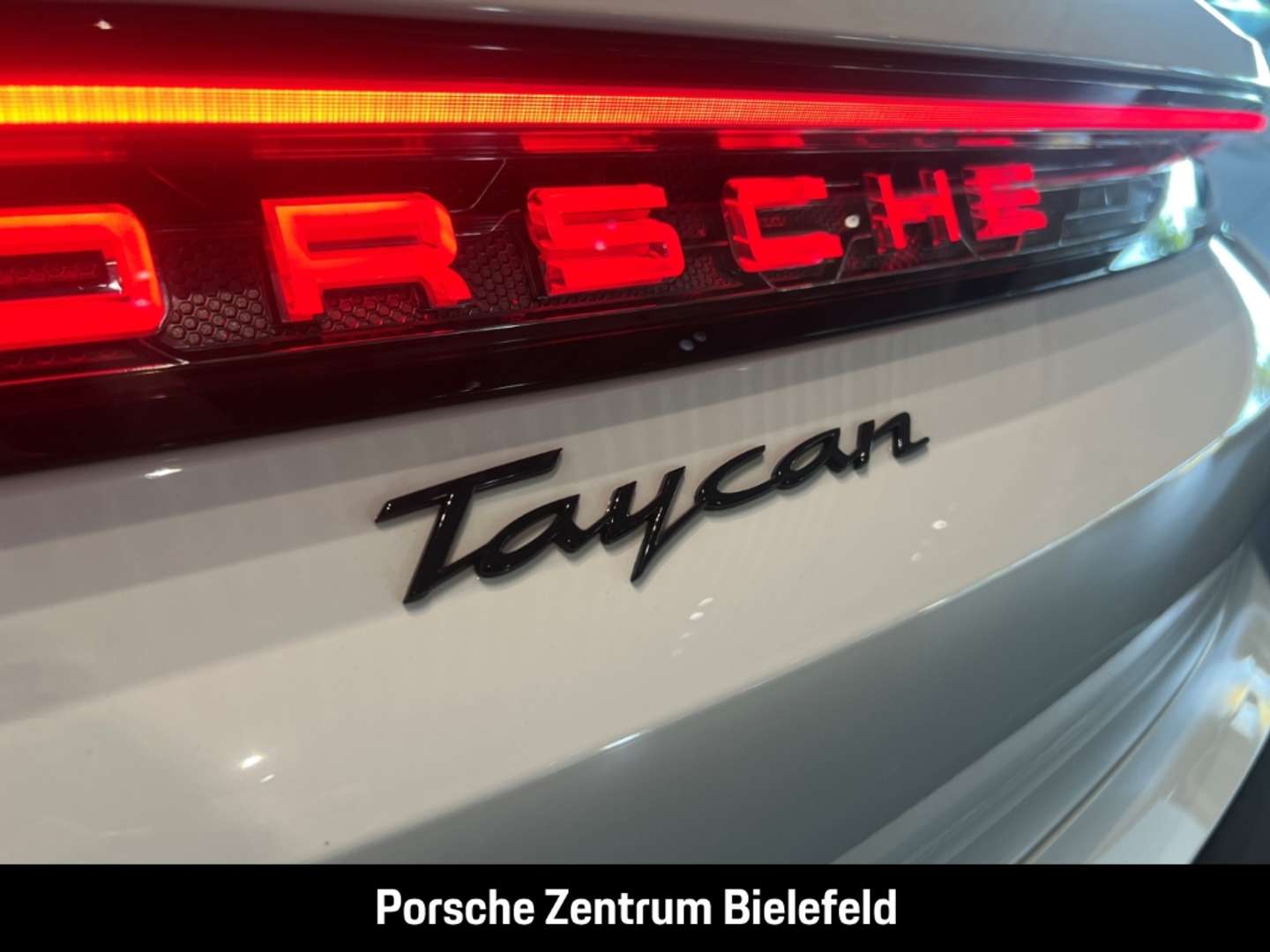 Porsche Taycan Sport Turismo - 2025 - Joinsteer - #29