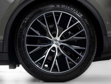 Porsche Macan Electrique Electric — photo 2
