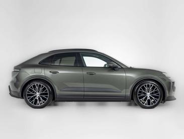Porsche Macan Electrique Electric — photo 7