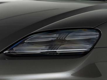 Porsche Macan Electrique Electric — photo 13