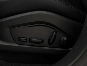 Porsche Macan Electrique Electric — photo 25