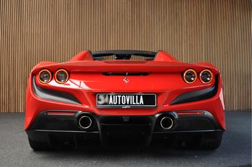 Ferrari F8 Spider — photo 4