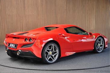 Ferrari F8 Spider — photo 5
