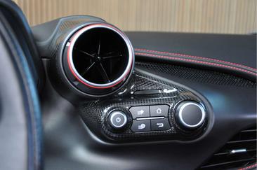 Ferrari F8 Spider — photo 22