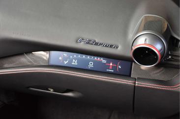 Ferrari F8 Spider — photo 24