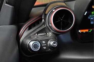 Ferrari F8 Spider — photo 25