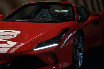 Ferrari F8 Spider — photo 36