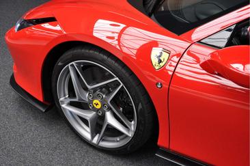 Ferrari F8 Spider — photo 38