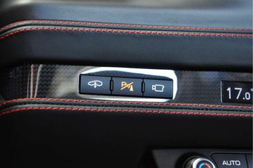 Ferrari F8 Spider — photo 40