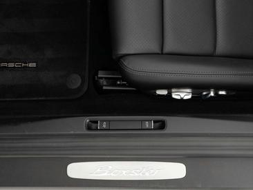 Porsche 718 Boxster — photo 22