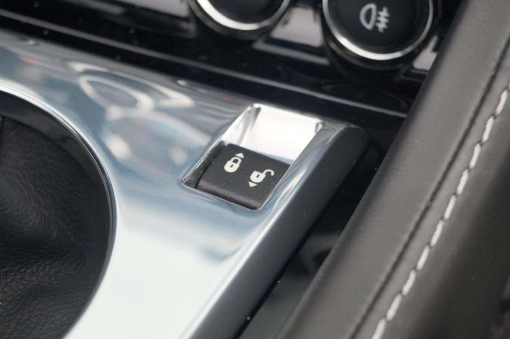 Aston Martin DBS Volante 6.0 V12 - 2010 - Joinsteer - #15