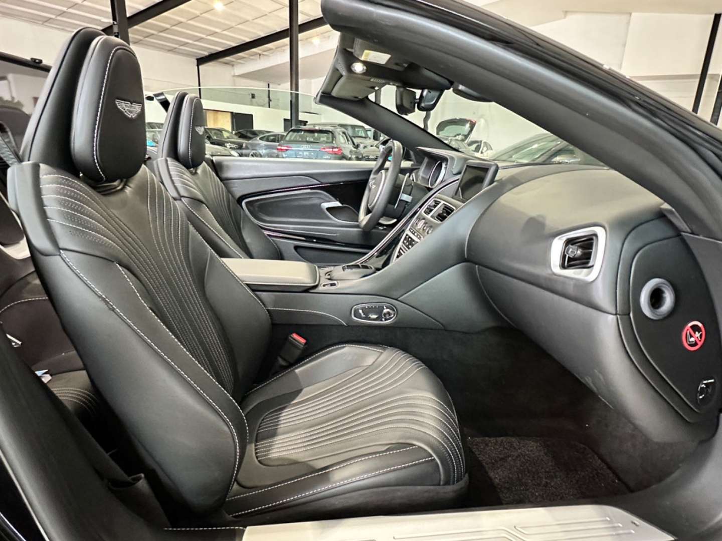 Aston Martin DB11 Volante 4.0 V8 Tech Pack - 2020 - Joinsteer - #11