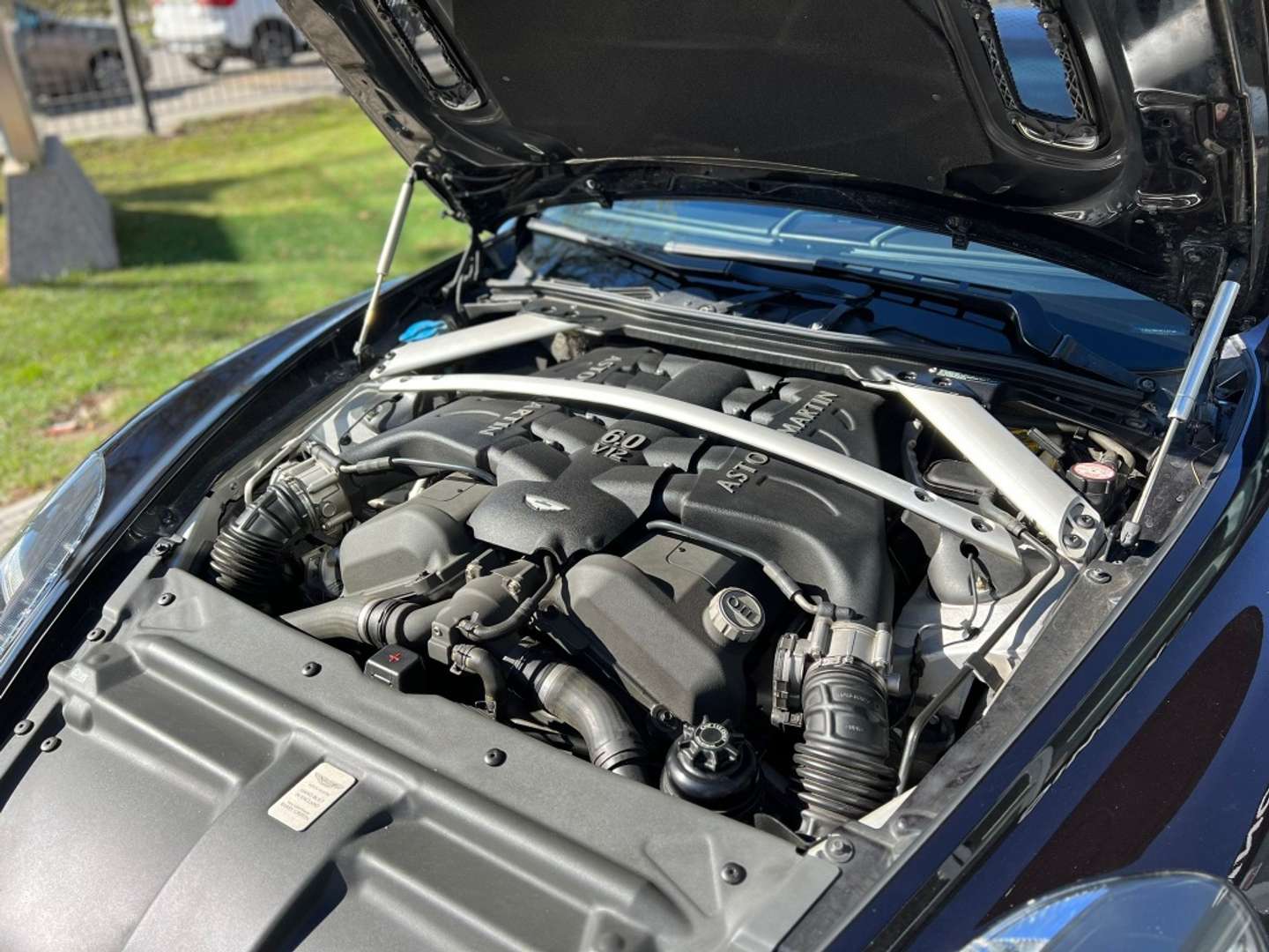 Aston Martin Virage V12 - 2012 - Joinsteer - #9