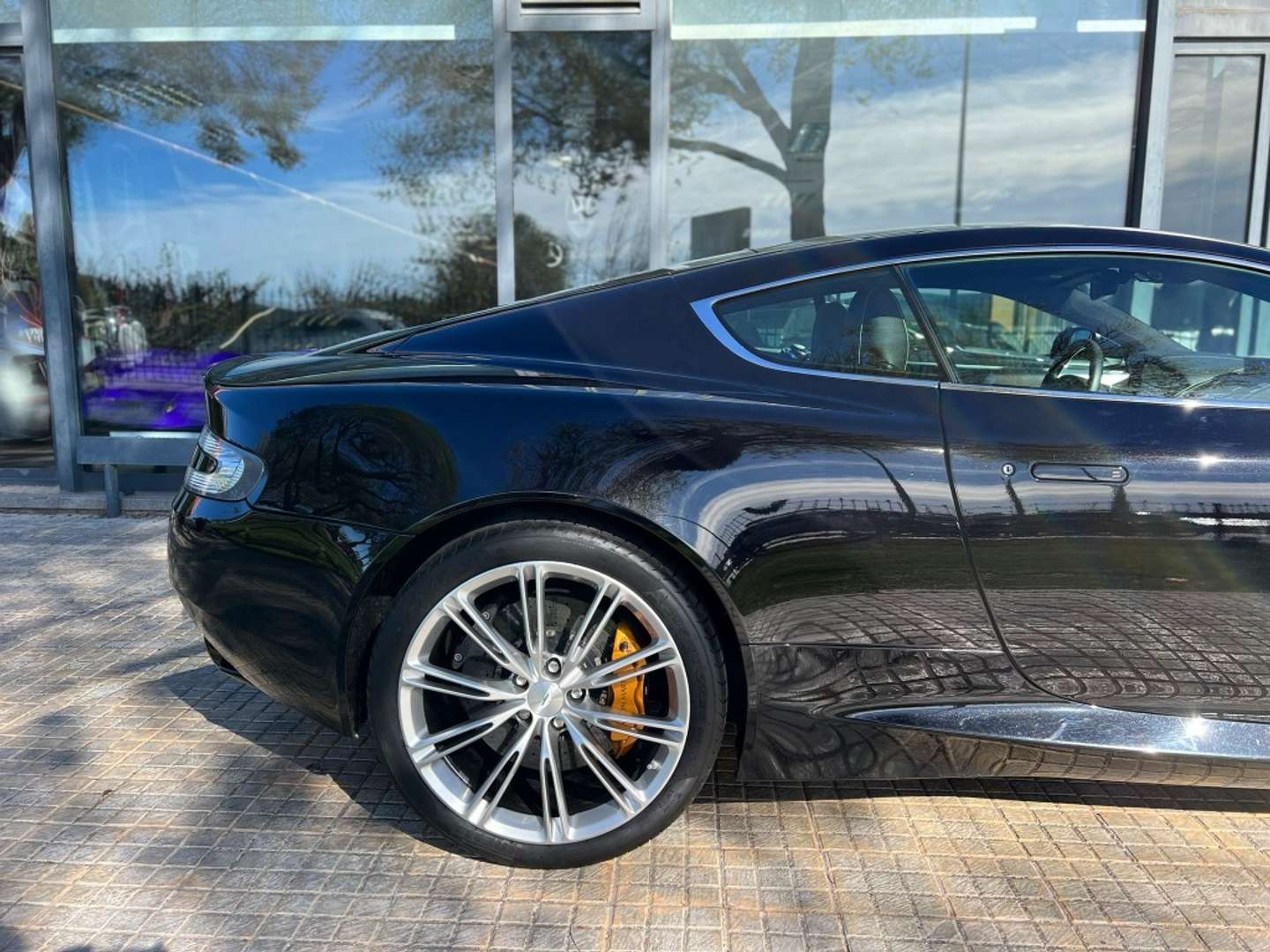 Aston Martin Virage V12 - 2012 - Joinsteer - #18