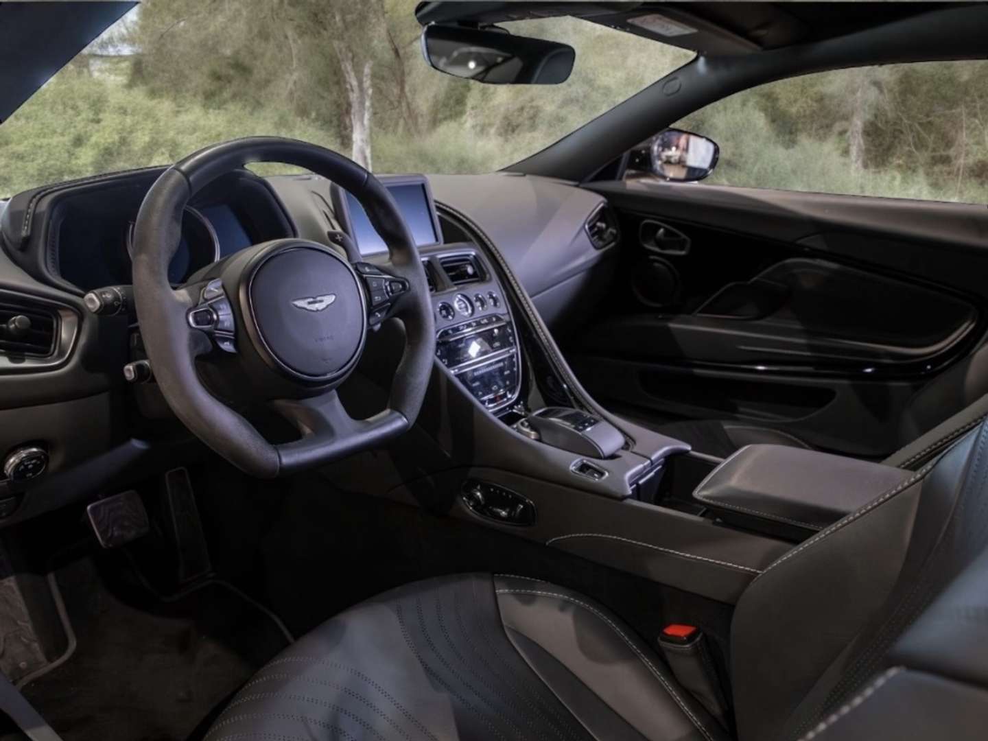 Aston Martin DB11 Deportivo - 2020 - Joinsteer - #2