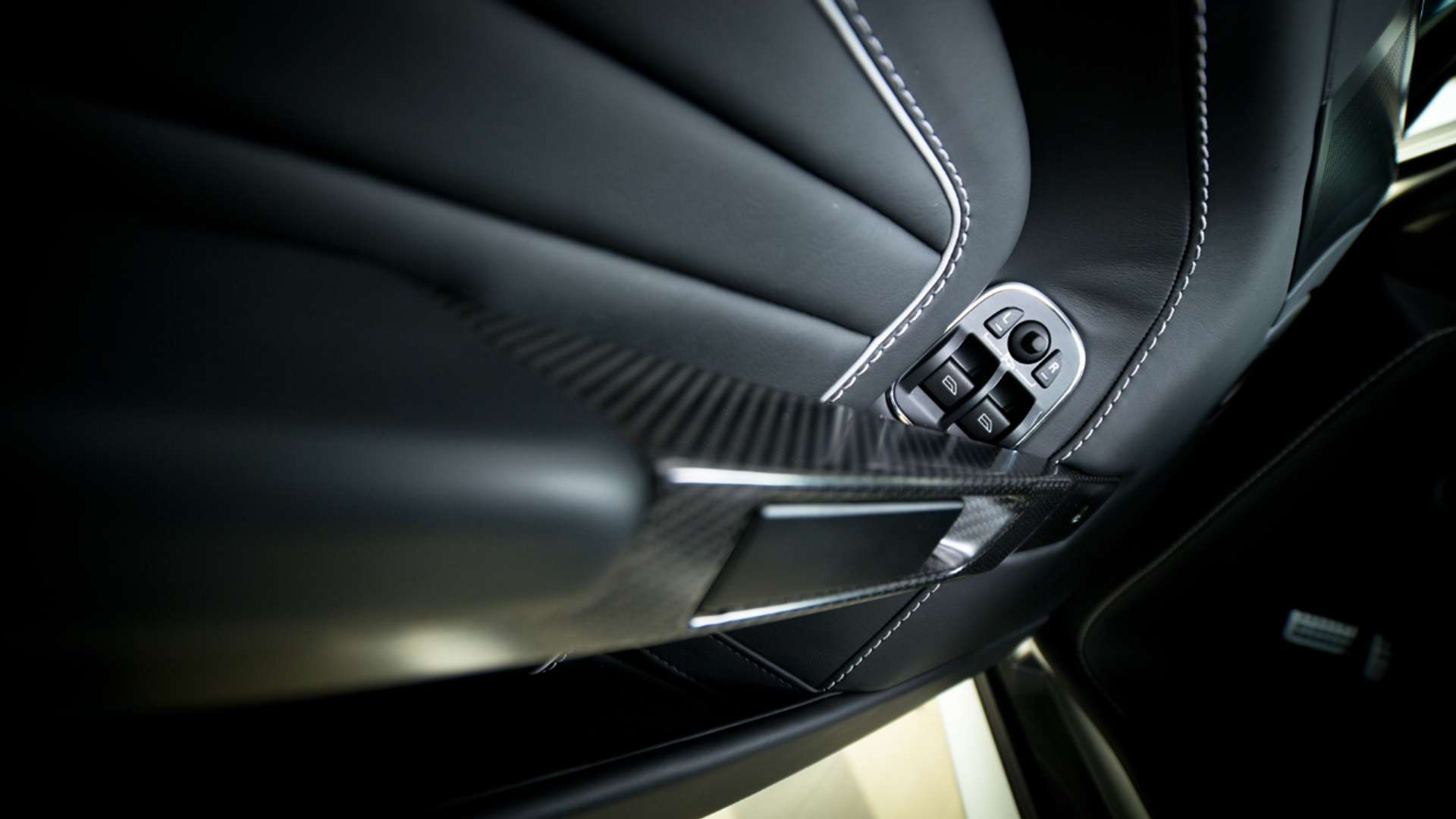 Aston Martin DB9 GT 007 Edition - 2015 - Joinsteer - #12