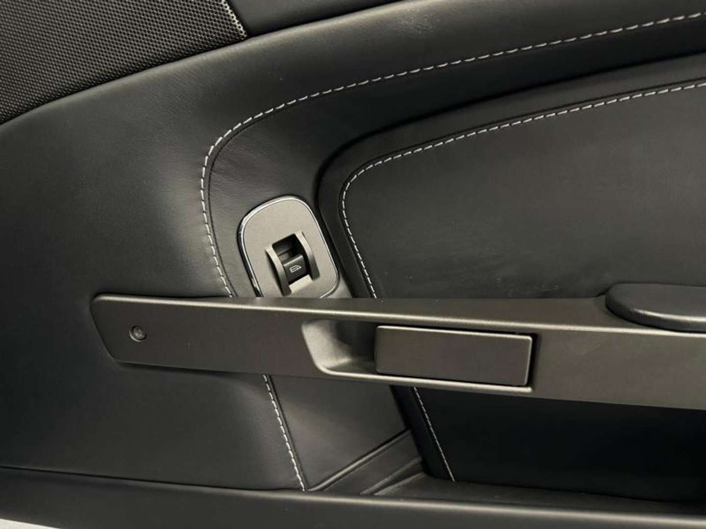Aston Martin Vantage 4.7 Sportshift - 2009 - Joinsteer - #14
