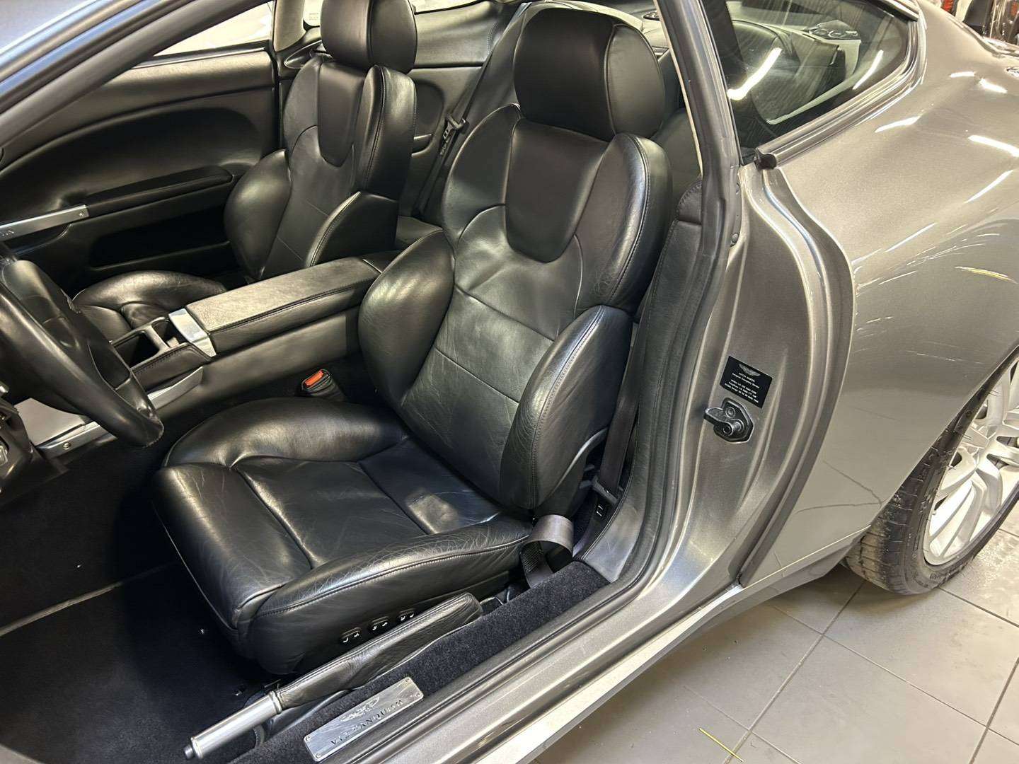 Aston Martin Vanquish V12 5.9 - 2003 - Joinsteer - #6