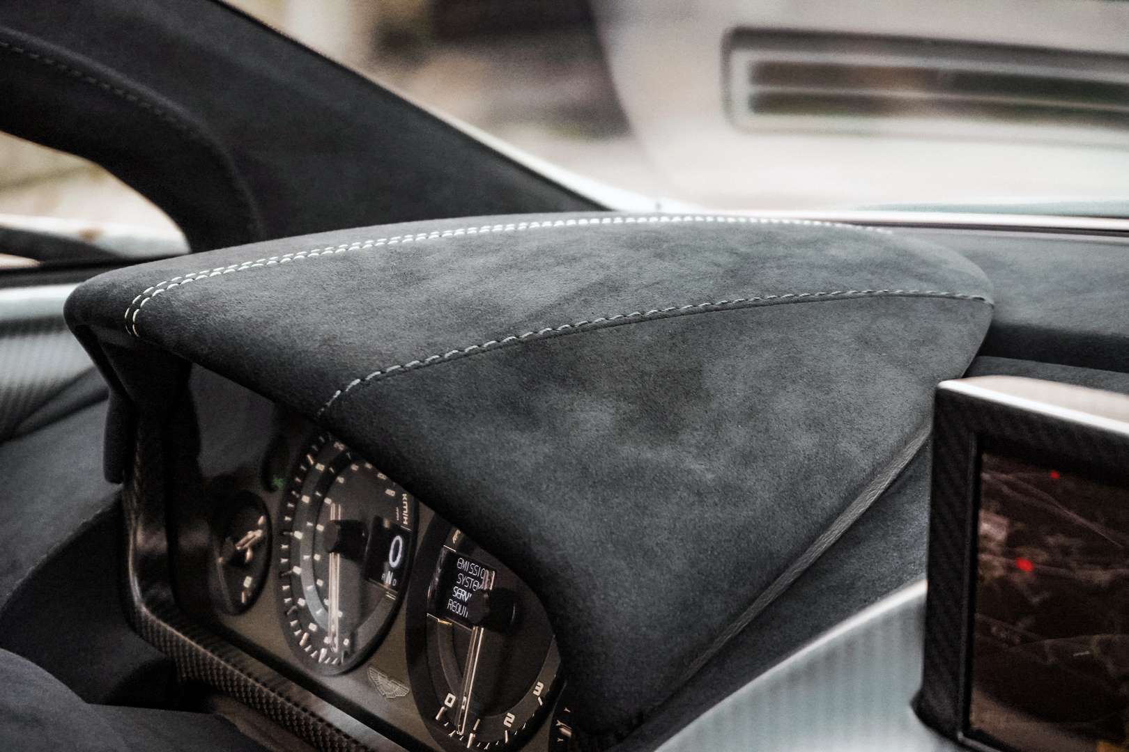 Aston Martin Vantage V8 AMR Pro - 2017 - Joinsteer - #7