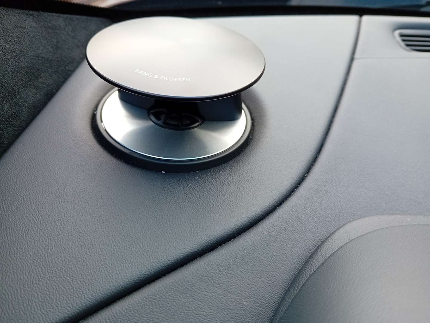 Aston Martin DB11 Coupé V8 - 2022 - Joinsteer - #15