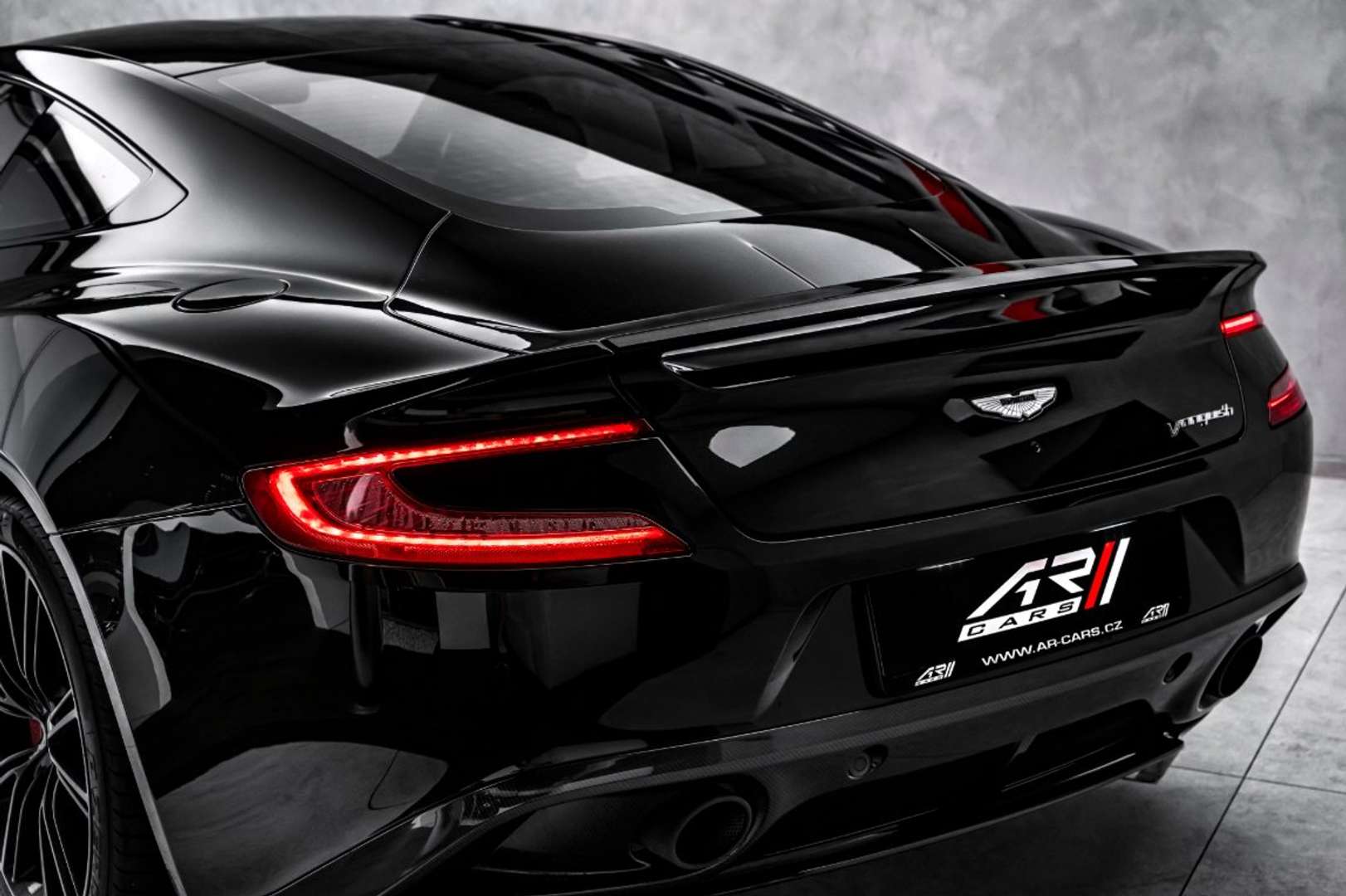 Aston Martin Vanquish 5.9 V12 Touchtronic II - 2013 - Joinsteer - #10