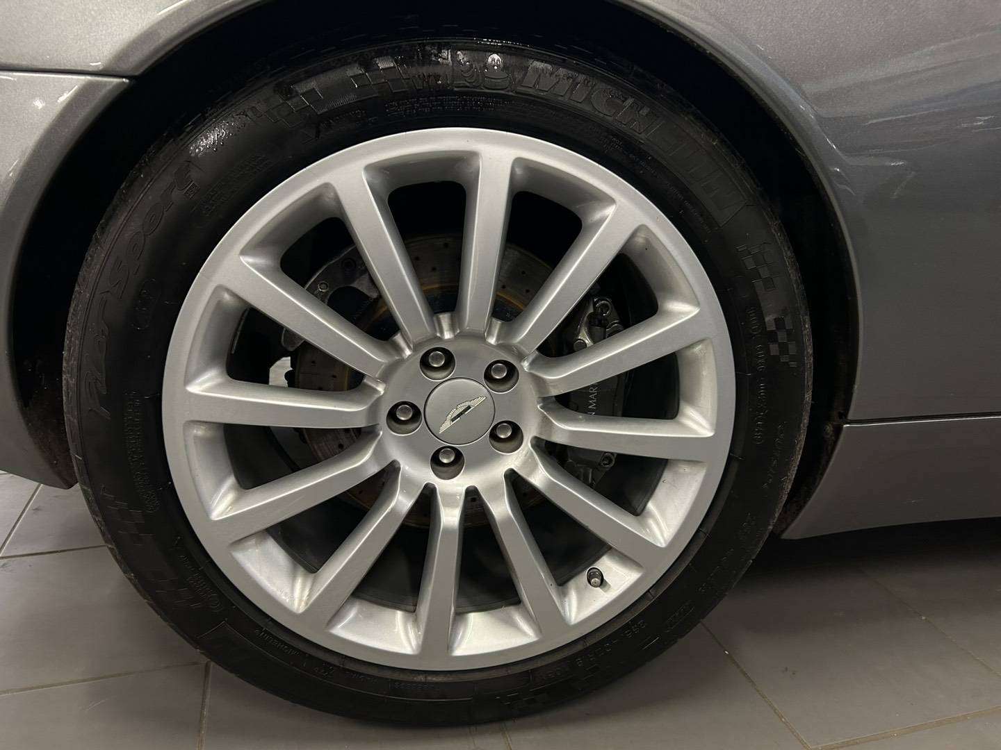 Aston Martin Vanquish V12 5.9 - 2003 - Joinsteer - #32