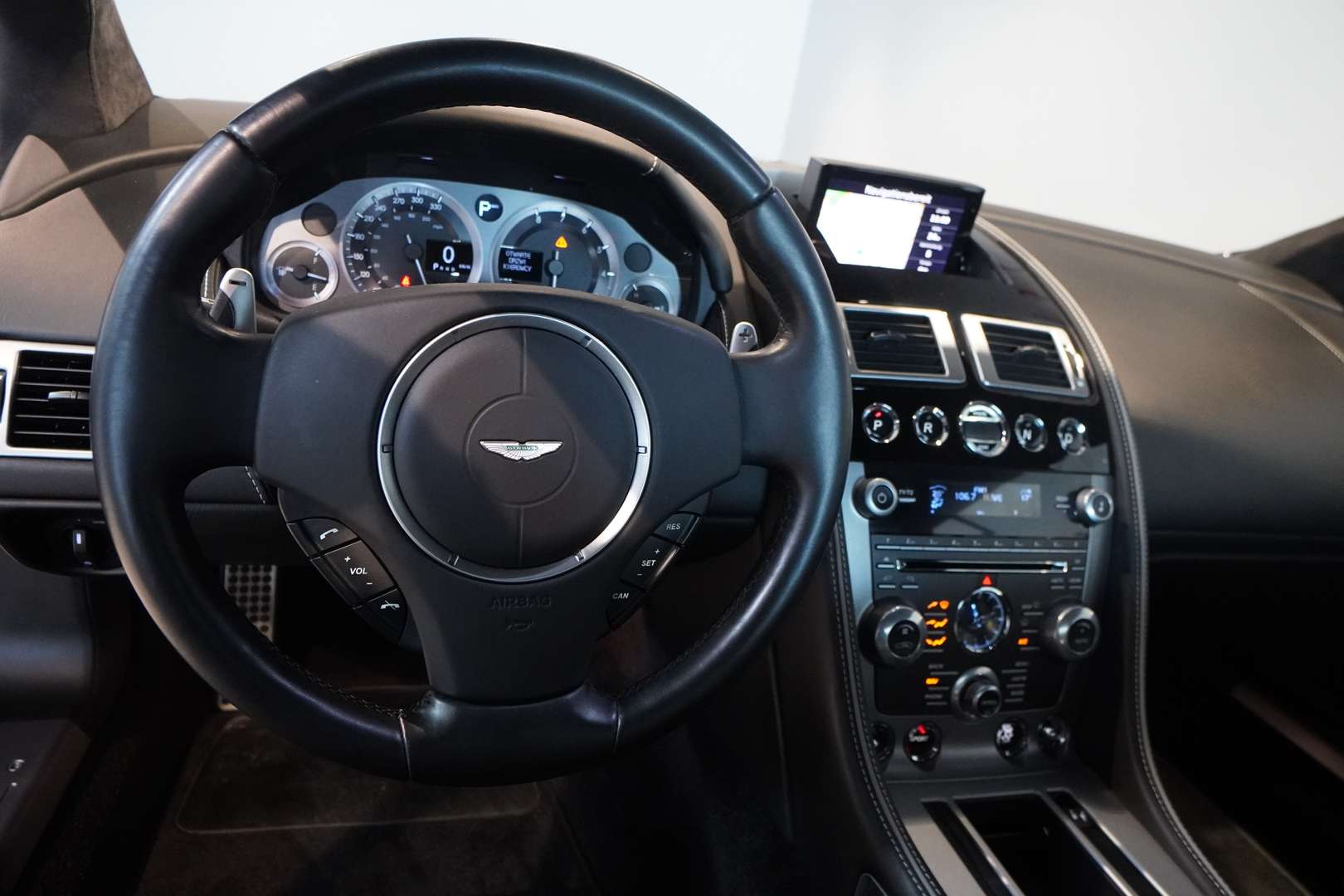 Aston Martin DB9 Coupe 6.0 V12 - 2013 - Joinsteer - #6