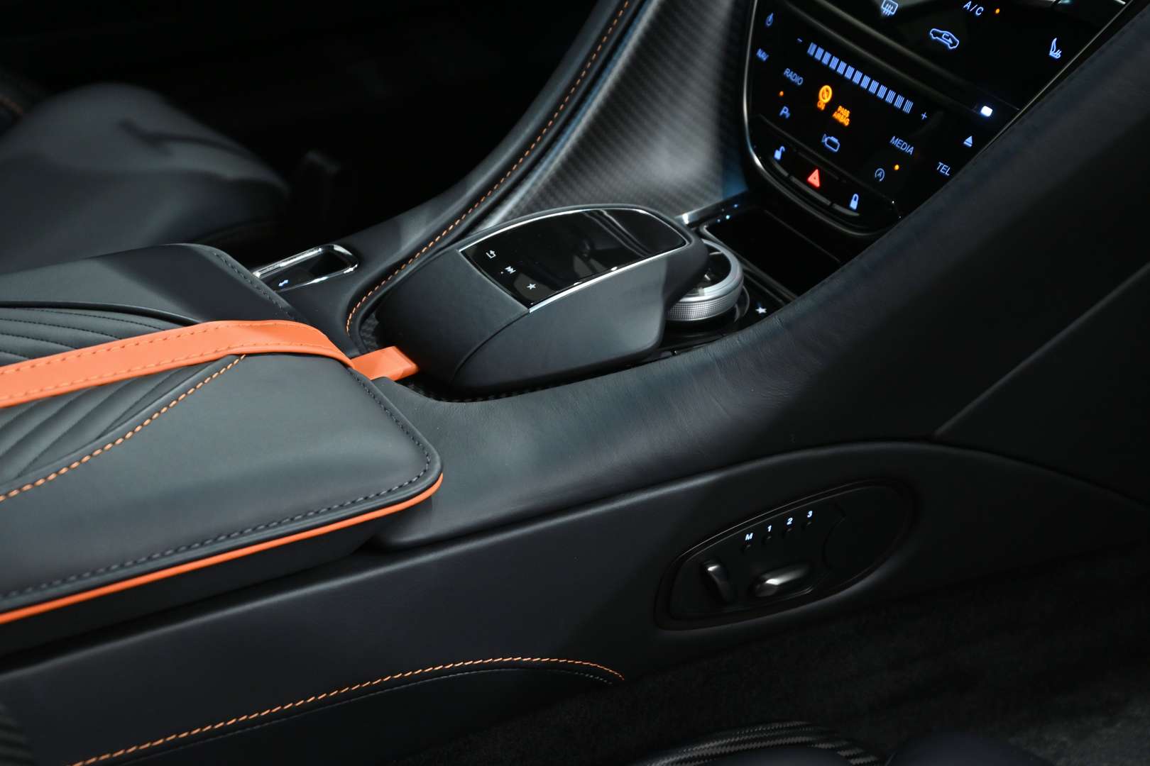 Aston Martin DBS 770 Ultimate Coupé - 2023 - Joinsteer - #7