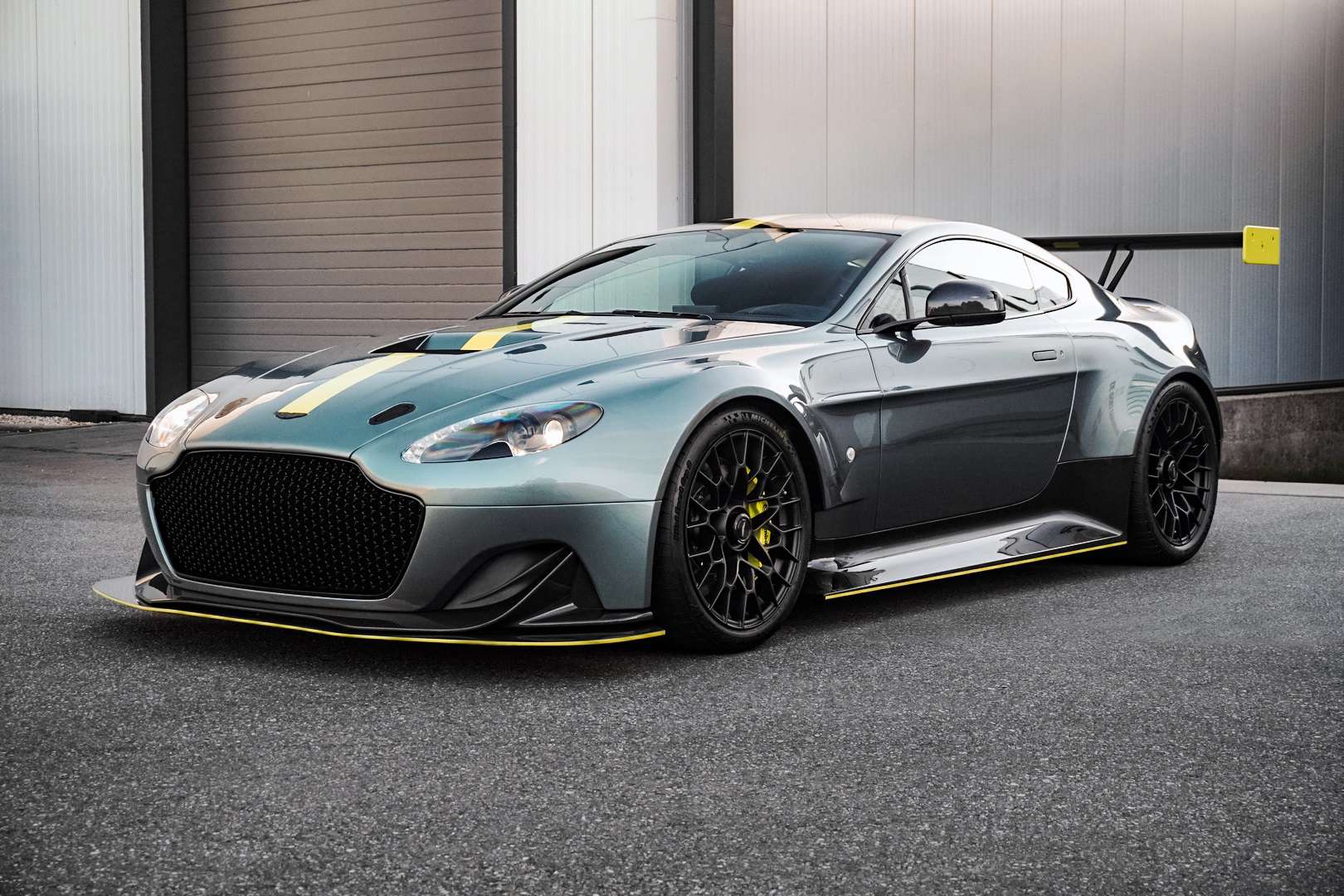 Aston Martin Vantage V8 AMR Pro - 2017 - Joinsteer - #32