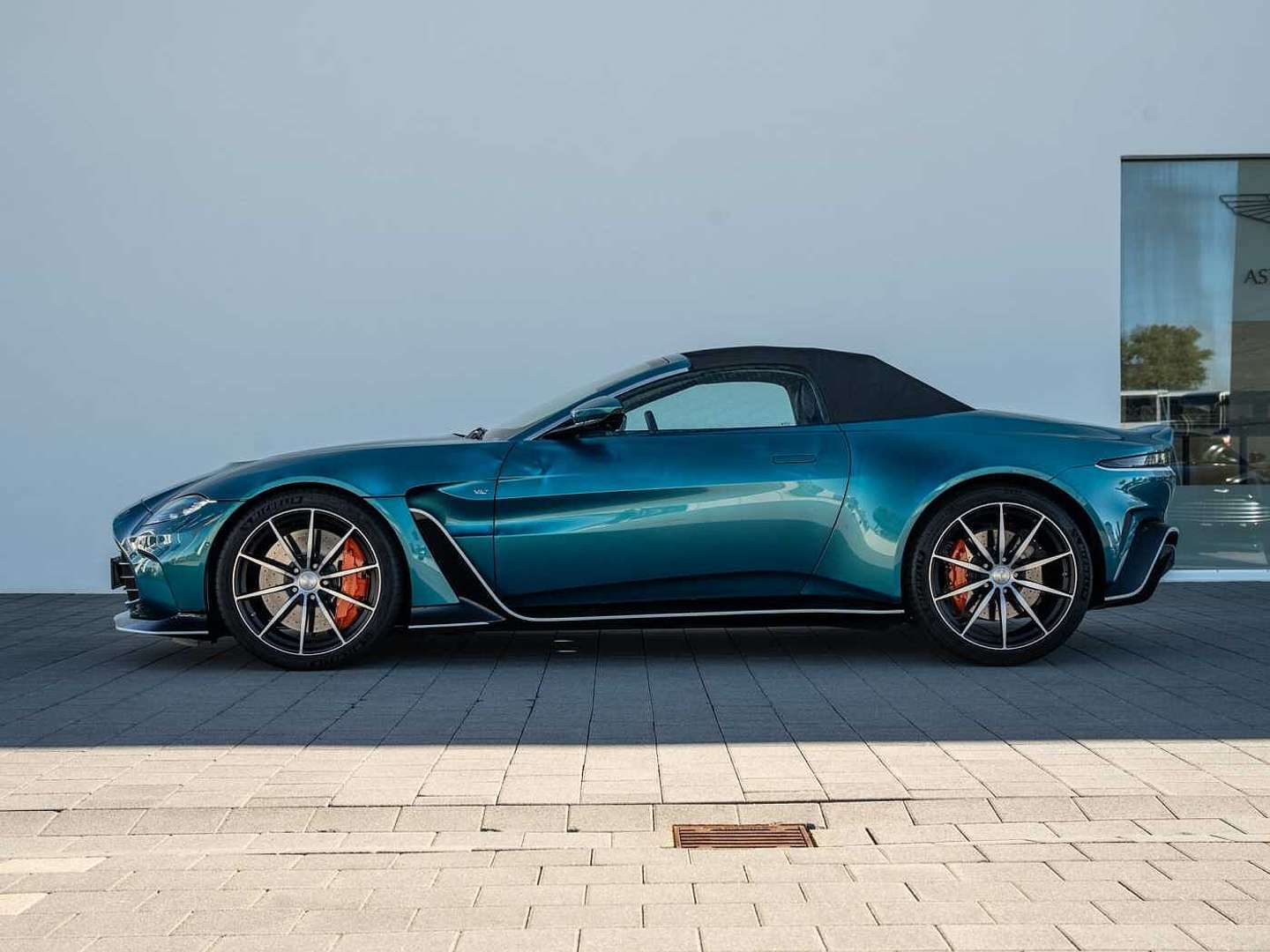 Aston Martin Vantage Roadster V12 Limited - 2023 - Joinsteer - #32