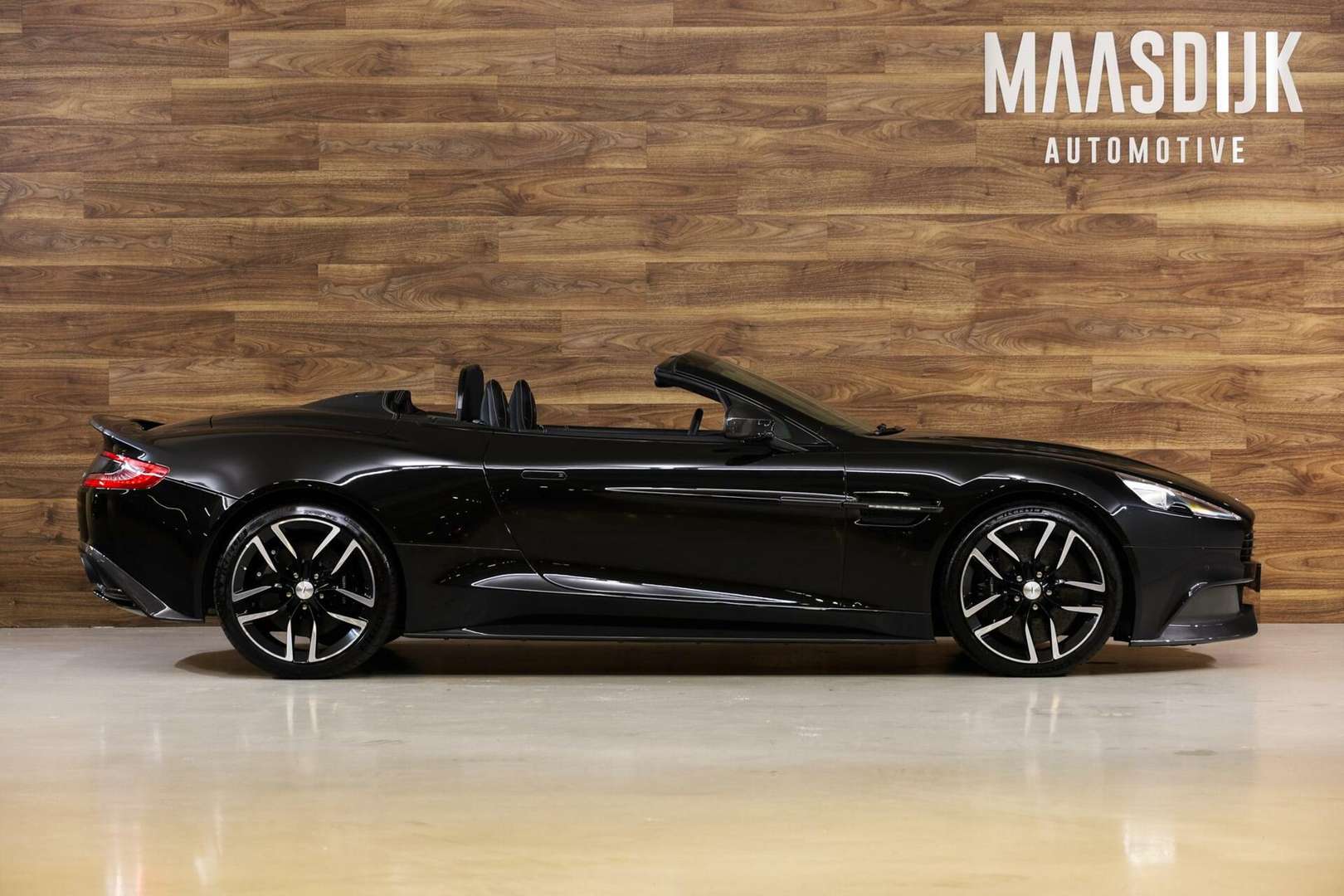Aston Martin Vanquish Volante 6.0 V12 CarbonBlack - 2015 - Joinsteer - #5