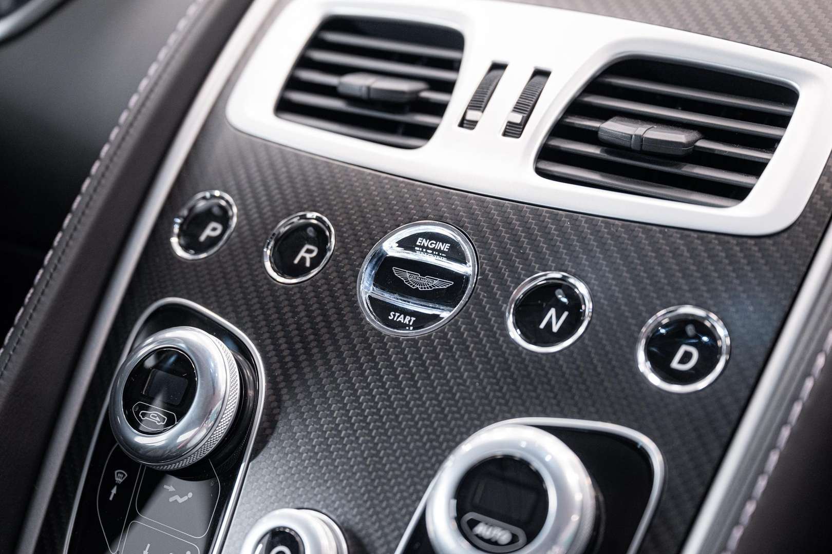 Aston Martin Vanquish S - 2018 - Joinsteer - #23