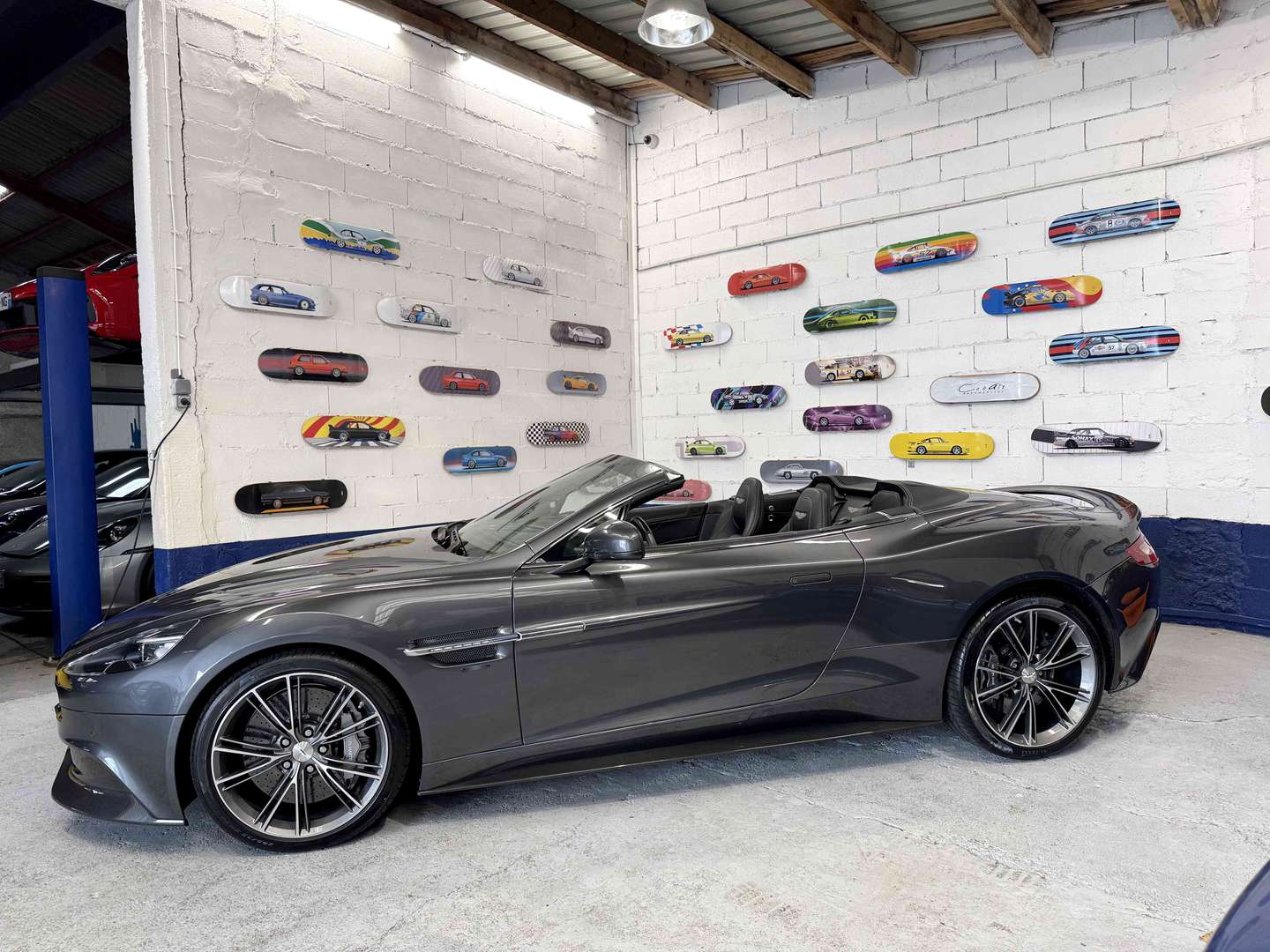 Aston Martin Vanquish Volante V12 Touchtronic 3 - 2017 - Joinsteer - #6