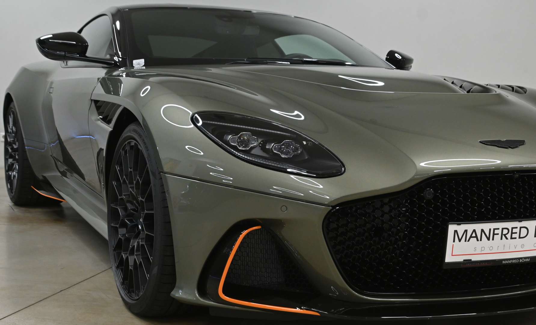 Aston Martin DBS 770 Ultimate Coupé - 2023 - Joinsteer - #17