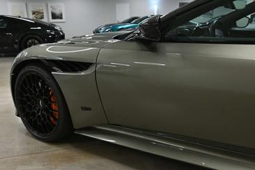Aston Martin DBS 770 Ultimate Coupé — photo 19